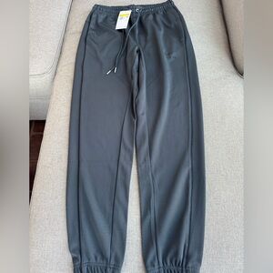 Nike Air Men’s Poly-knit Trousers/Joggers, color gray, size S, NWT